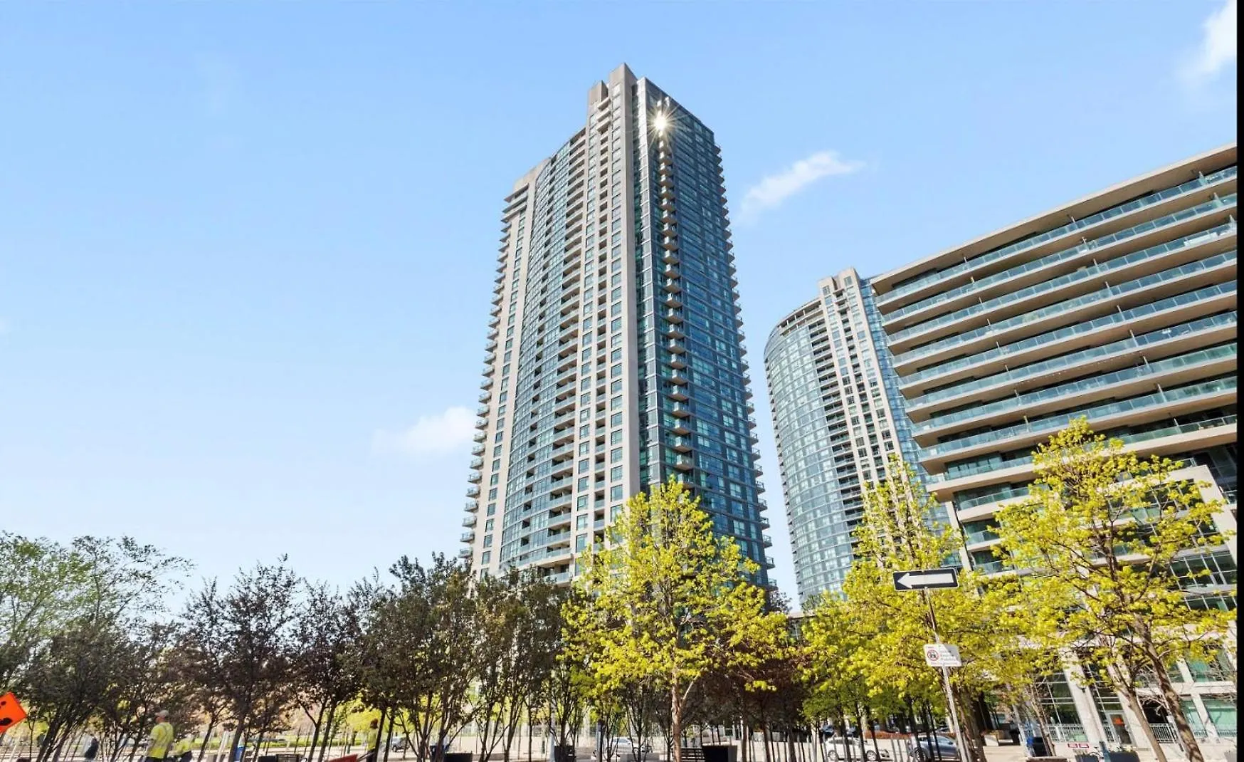 Luxury Downtown Condo With Cn Tower Views, Pool Access, Gym,Free Parking Upon Request At Booking Toronto 0*,  Canada